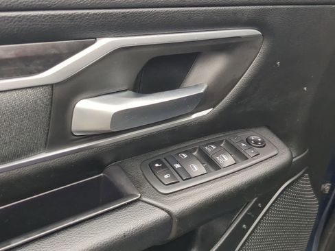 Used 2020 RAM 1500 Big Horn AWD/4WD image 18
