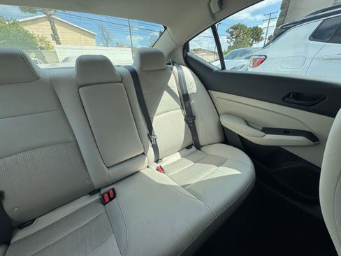 Used 2025 Nissan Altima 2.5 SV image 38