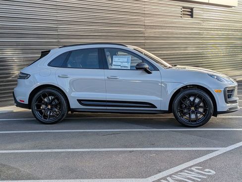 New 2026 Porsche Macan GTS image 8