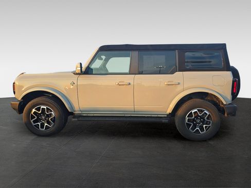 Used 2021 Ford Bronco Outer Banks AWD/4WD image 8