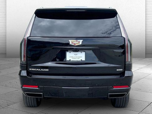 Certified 2025 Cadillac Escalade Sport Platinum AWD/4WD image 3