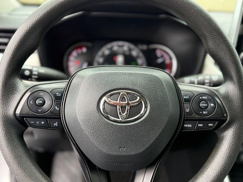 Used 2023 Toyota RAV4 XLE image 35