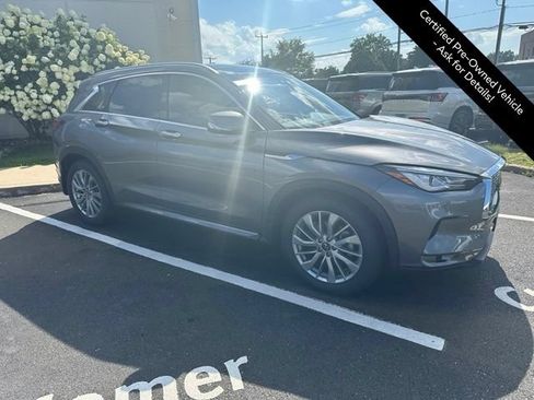 Certified 2025 INFINITI QX50 Sport w/ Cargo Package AWD/4WD image 3