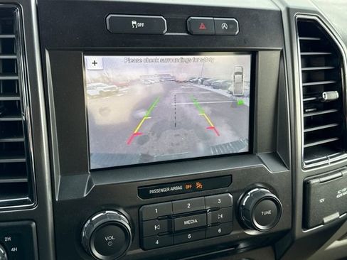 Used 2018 Ford F150 XLT w/ Equipment Group 302A Luxury image 22