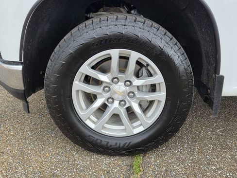 Used 2019 Chevrolet Silverado 1500 LT w/ All-Star Edition image 28