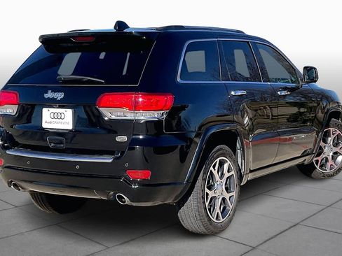 Used 2019 Jeep Grand Cherokee Overland image 11