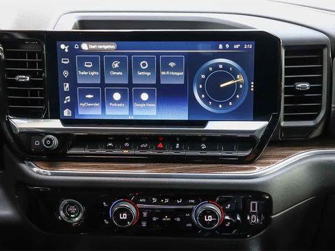 Used 2023 Chevrolet Silverado 1500 LT Trail Boss w/ Protection Package image 13