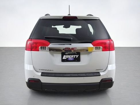 Used 2015 GMC Terrain SLE w/ Safety Package AWD/4WD image 4