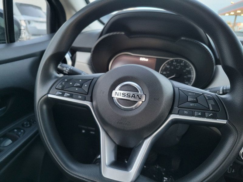 Used 2021 Nissan Versa SV FWD image 31