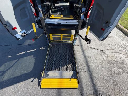Used 2017 Ford Transit 350 XL RWD image 40