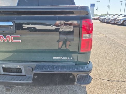 Used 2014 GMC Sierra 1500 Denali w/ Driver Alert Package AWD/4WD image 8