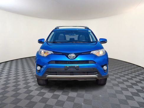 Used 2016 Toyota RAV4 XLE AWD/4WD image 3