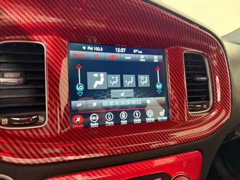 Used 2018 Dodge Charger SXT Plus RWD image 15