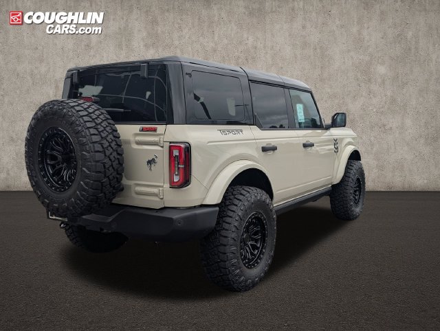 New 2026 Ford Bronco Outer Banks AWD/4WD image 8