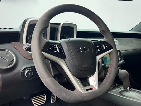 Used 2014 Chevrolet Camaro ZL1 RWD image 46