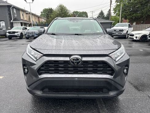 Used 2021 Toyota RAV4 XLE Premium AWD/4WD image 8
