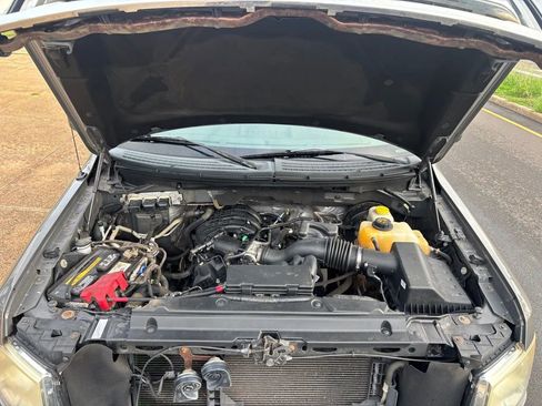 Used 2014 Ford F150 XLT image 19