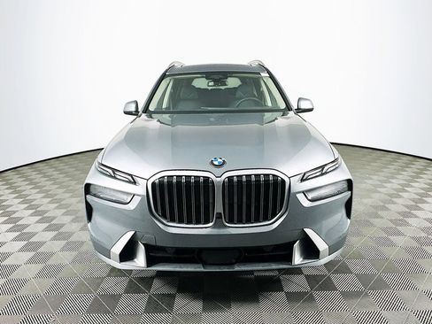 New 2026 BMW X7 xDrive40i image 3