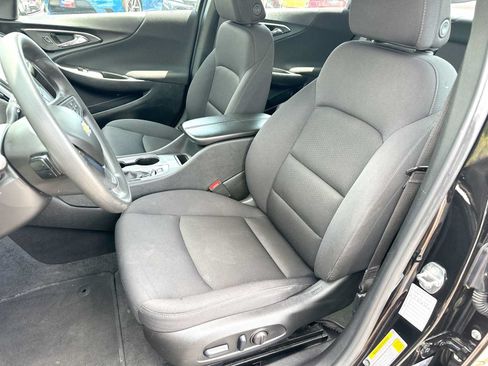 Used 2024 Chevrolet Malibu LT FWD image 17