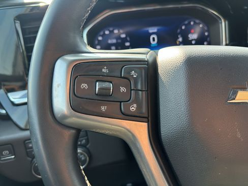 Used 2023 Chevrolet Silverado 1500 LT w/ Z71 Off-Road Package AWD/4WD image 22