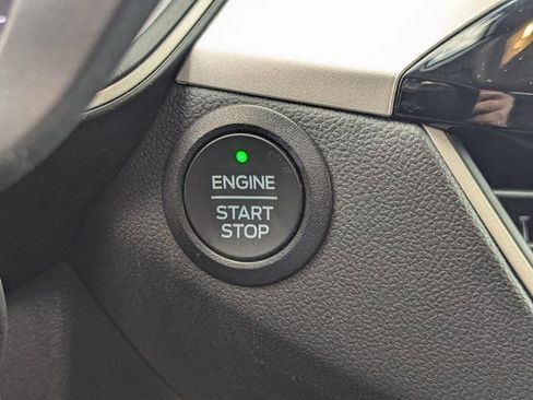 Used 2022 Ford Escape SEL image 17