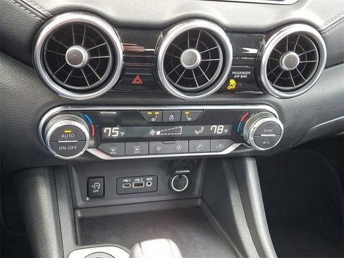 Used 2024 Nissan Sentra SV w/ All-Weather Package image 17