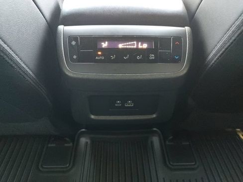 Used 2024 Nissan Pathfinder Rock Creek AWD/4WD image 19