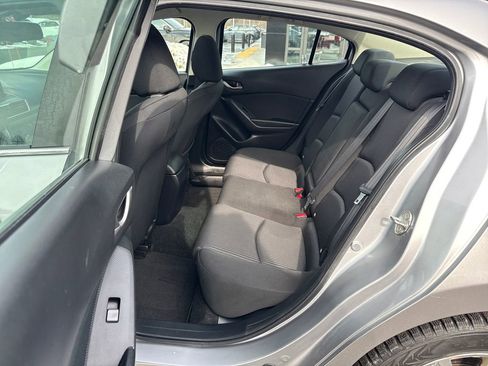 Used 2016 MAZDA MAZDA3 i Touring w/ Popular Equipment Package image 30