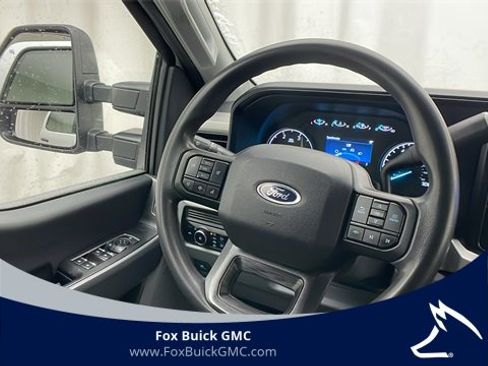 Used 2024 Ford F250 XLT image 7