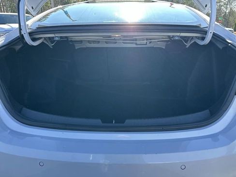 Used 2024 Chevrolet Malibu LT FWD image 24