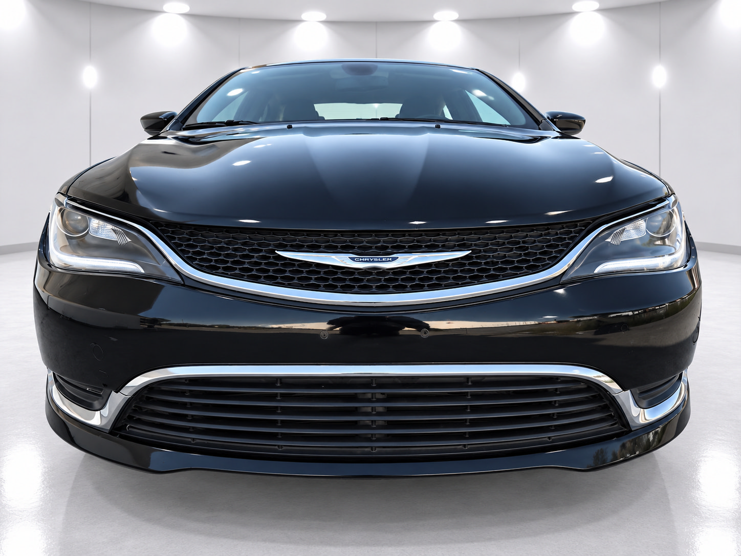 Used 2016 Chrysler 200 Limited w/ Convenience Group FWD image 7