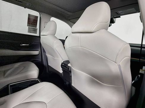 New 2026 Toyota Grand Highlander AWD image 26
