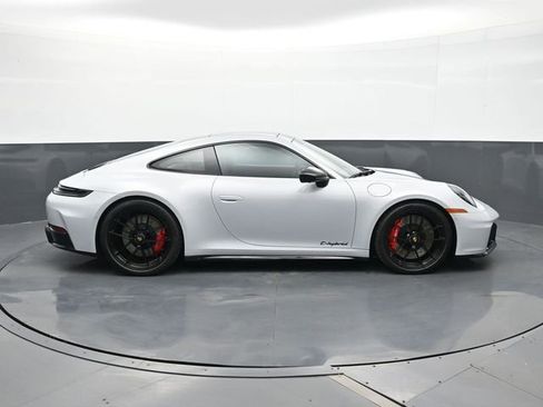 Certified 2026 Porsche 911 Carrera 4 GTS AWD/4WD image 19