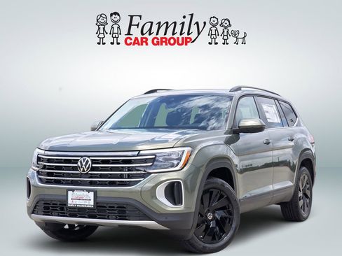 New 2026 Volkswagen Atlas SE FWD image 1