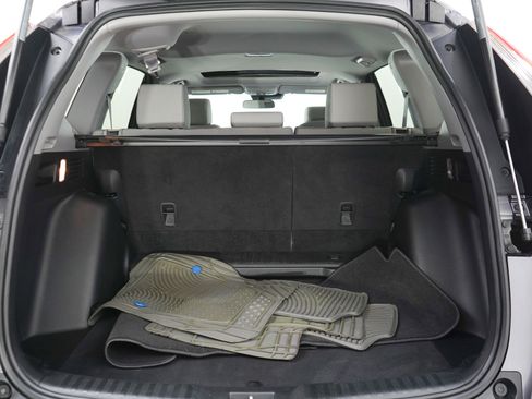 Used 2018 Honda CR-V EX image 9