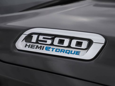 Used 2023 RAM 1500 Laramie RWD image 6