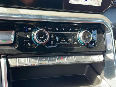 New 2026 GMC Sierra 3500 Denali Ultimate AWD/4WD image 21