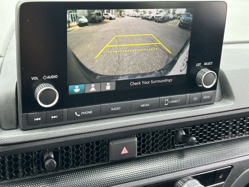 Used 2023 Honda CR-V EX image 22