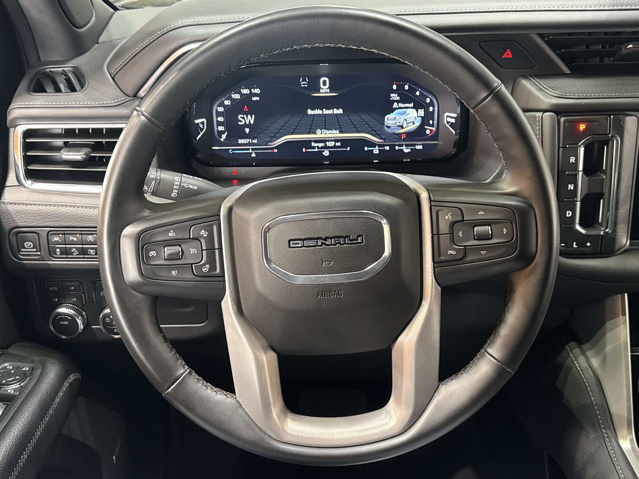 Used 2024 GMC Yukon Denali AWD/4WD image 26