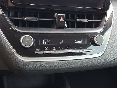 Certified 2024 Toyota Corolla LE FWD image 15
