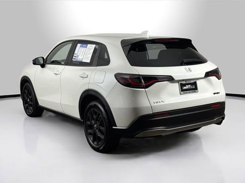 Certified 2023 Honda HR-V Sport image 9