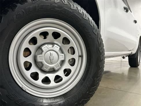 Used 2023 Chevrolet Silverado 1500 W/T w/ Trailering Package image 27
