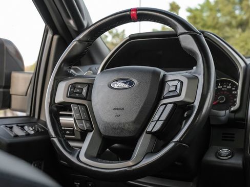 Used 2020 Ford F150 Raptor w/ Equipment Group 802A Luxury image 15