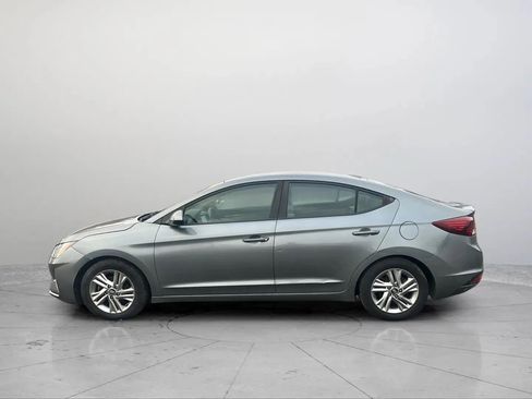 Used 2019 Hyundai Elantra SEL image 10