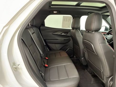 Certified 2024 Chevrolet TrailBlazer RS w/ Convenience Package FWD image 16