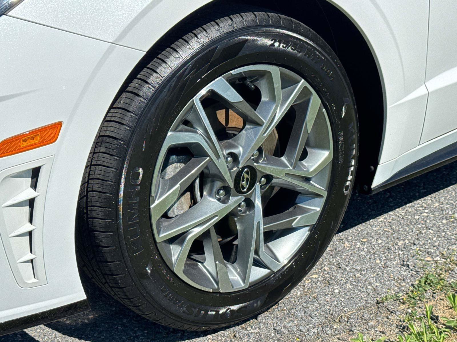 Used 2023 Hyundai Sonata SEL FWD image 29