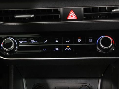 Certified 2023 Hyundai Sonata SE w/ Preferred Accessory Package image 22