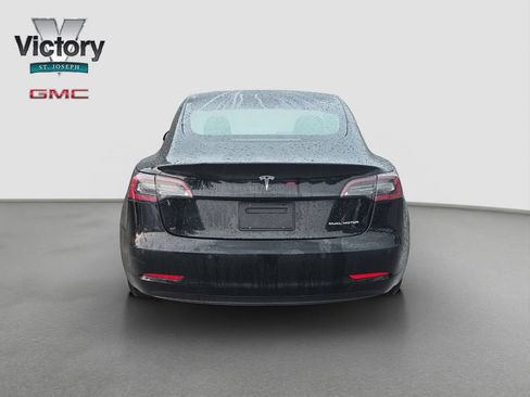 Used 2022 Tesla Model 3 Long Range AWD/4WD image 14