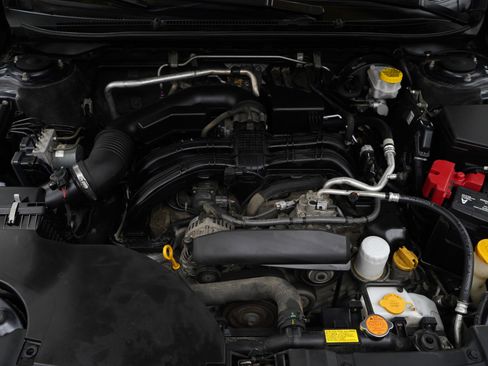 Used 2020 Subaru Outback Touring w/ Popular Package #2 image 30