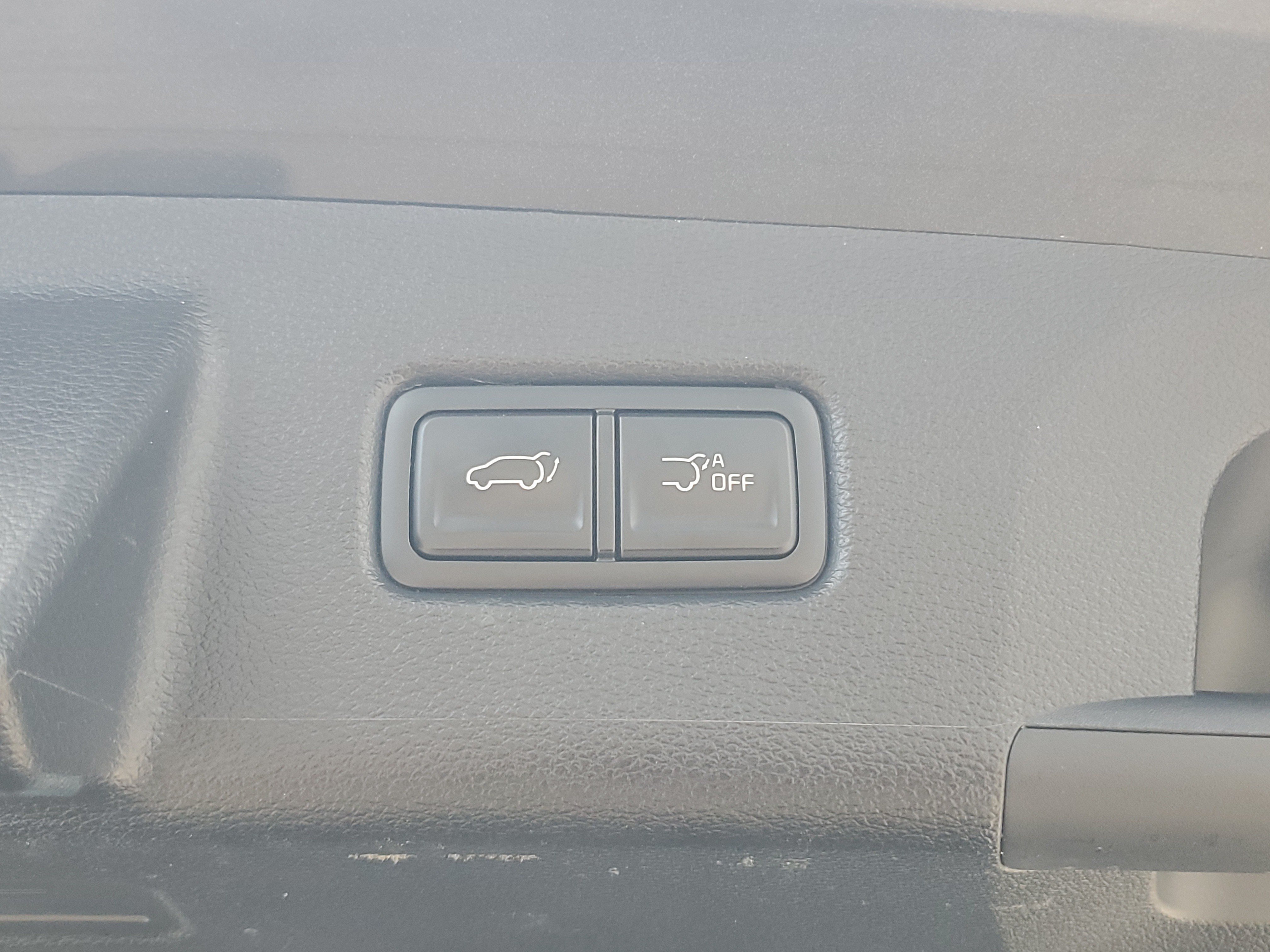 Used 2025 Kia Telluride S AWD/4WD image 38